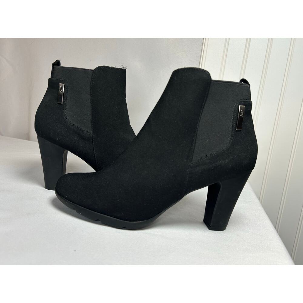 Anne Klein Black Chelsea Ankle Boots black suede stretchy ankle size 10